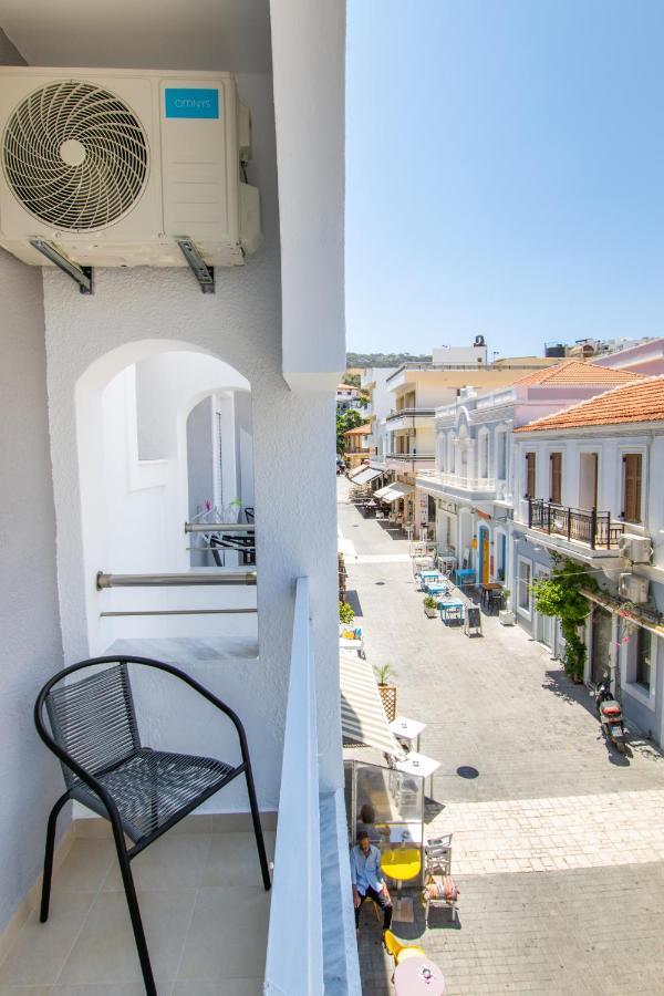 Anemos Guest Apts Kárpatos Exterior foto